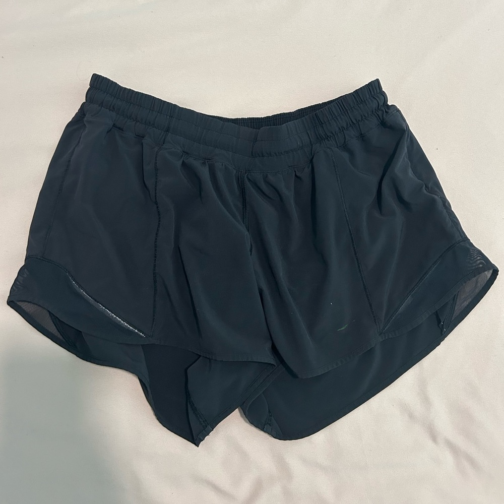 Lululemon Hotty Hot Short